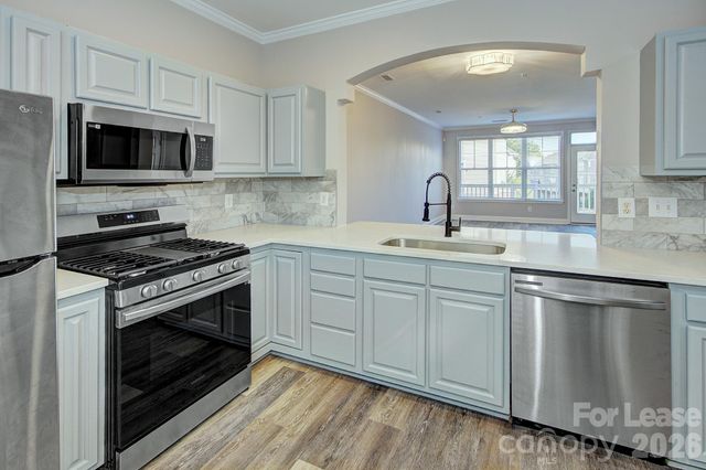210 S Cedar Street, Charlotte, NC 28202