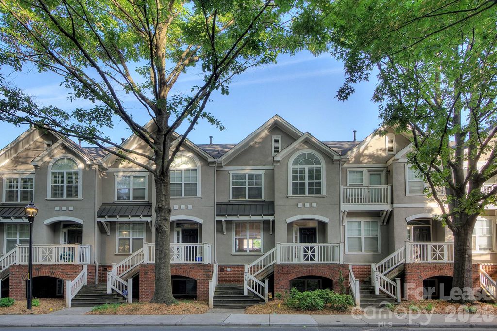 210 S Cedar Street, Charlotte, NC 28202