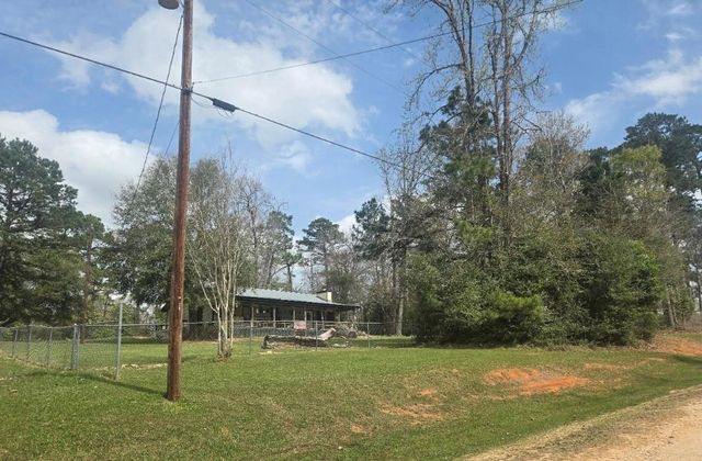 176 Lemoine, Livingston, TX 77351