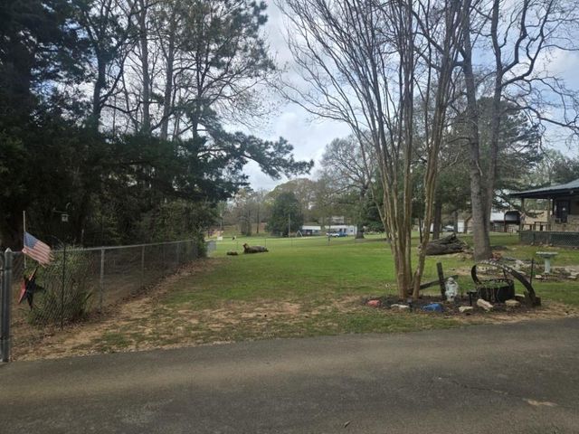 176 Lemoine, Livingston, TX 77351