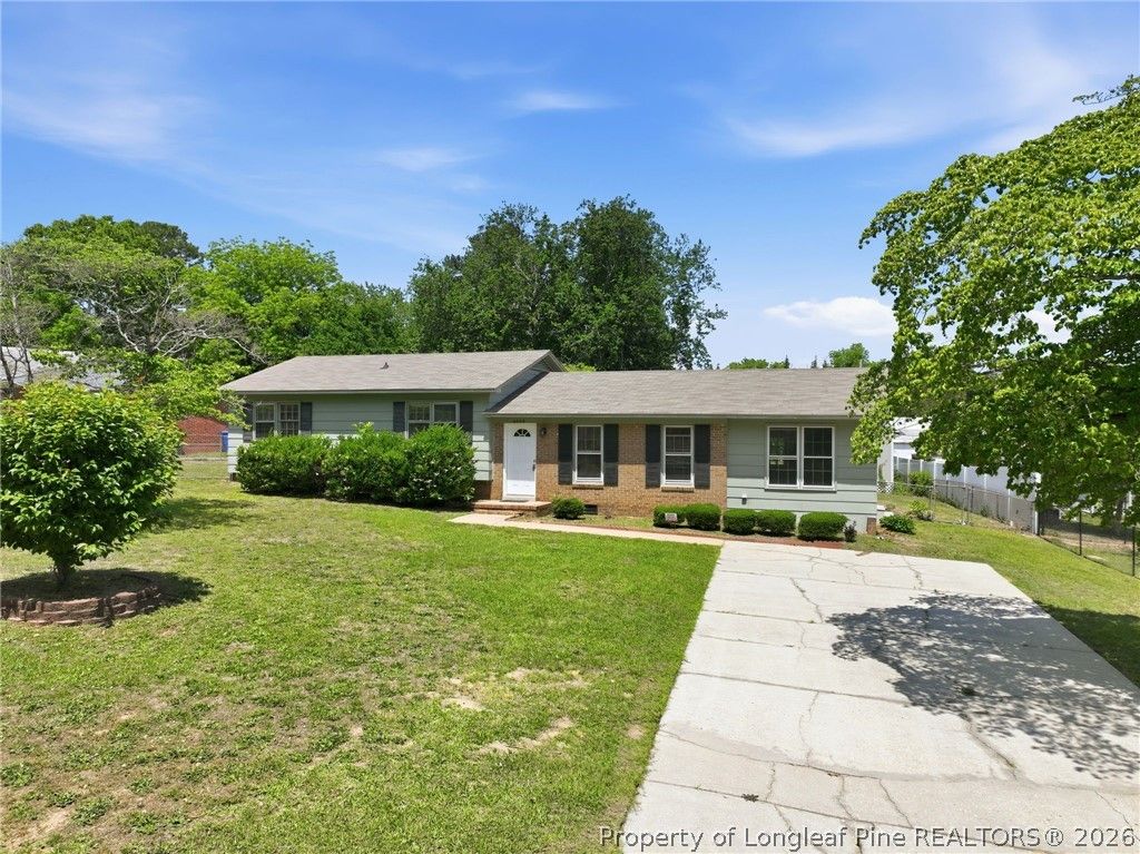 4806 Hurley Drive, Fayetteville, NC 28304 — photo 2