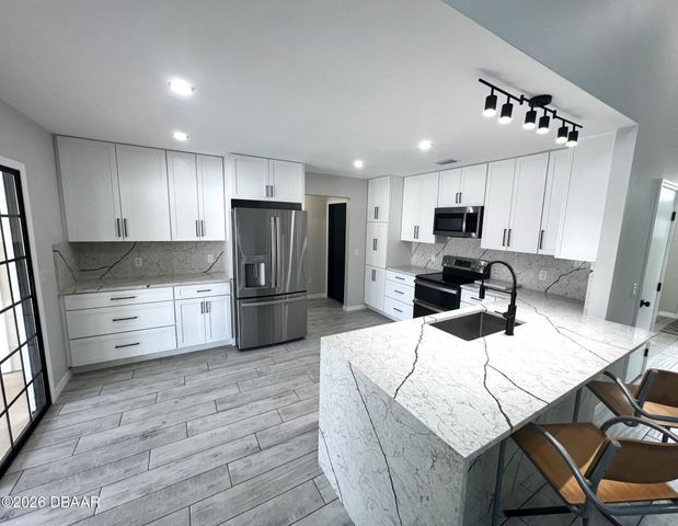 5906 Wishing Well Drive, Port Orange, FL 32127