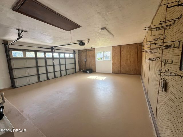 5906 Wishing Well Drive, Port Orange, FL 32127