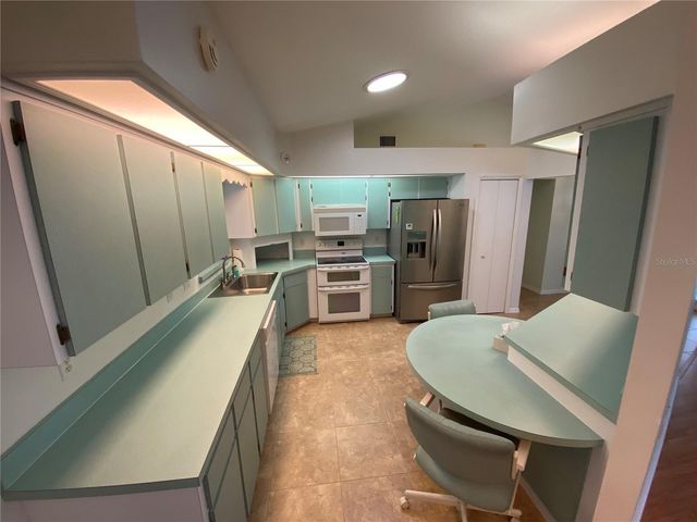 26840 RACQUET CIRCLE, Leesburg, FL 34748