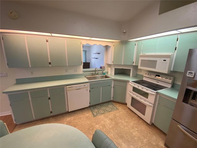 26840 RACQUET CIRCLE, Leesburg, FL 34748
