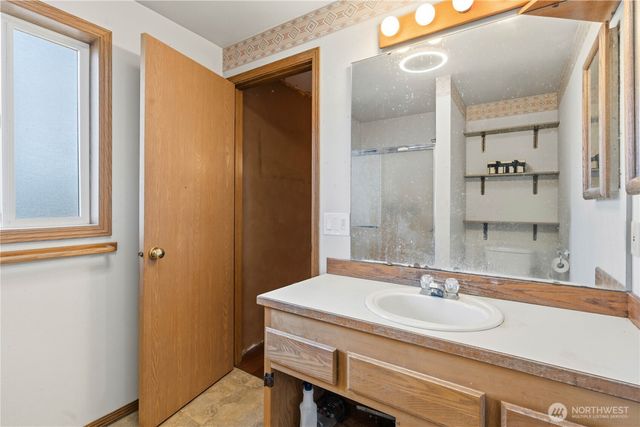 28512 30th Avenue E, Spanaway, WA 98387