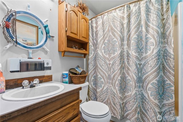 28512 30th Avenue E, Spanaway, WA 98387