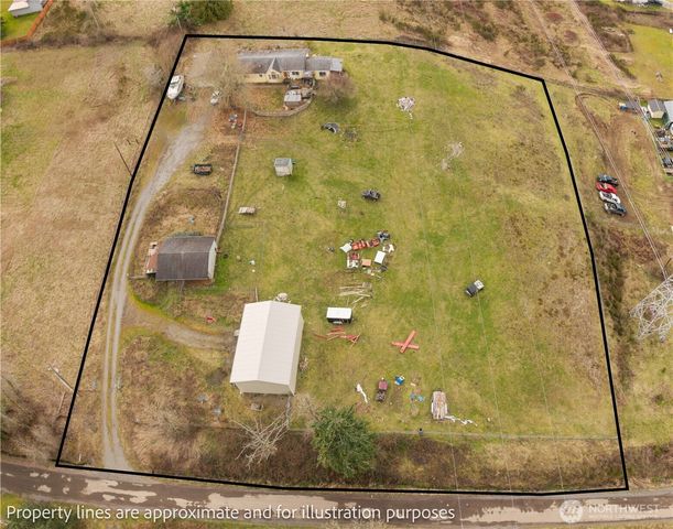 28512 30th Avenue E, Spanaway, WA 98387