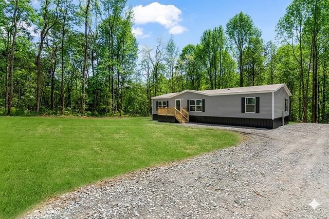 301 Ebenezer Road, Ellijay, GA 30536