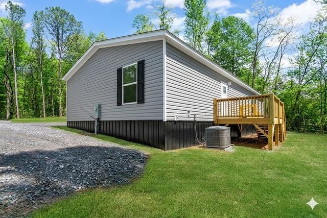 301 Ebenezer Road, Ellijay, GA 30536