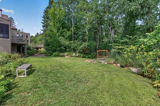 15 Nord Circle Road, North Oaks, MN 55127