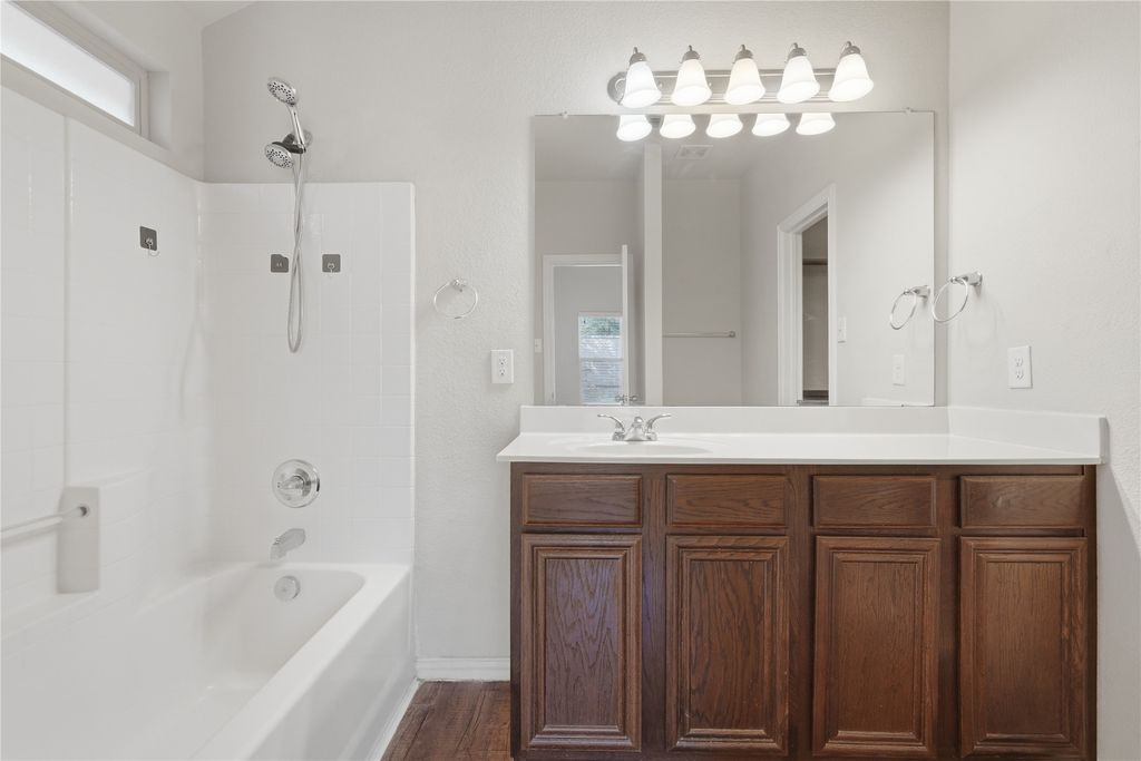 1509 Sierra Estate Trail, Fort Worth, TX 76119 — photo 4