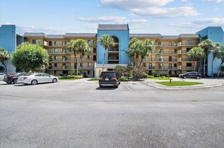 2786 Tennis Club Dr 302, West Palm Beach, FL 33417