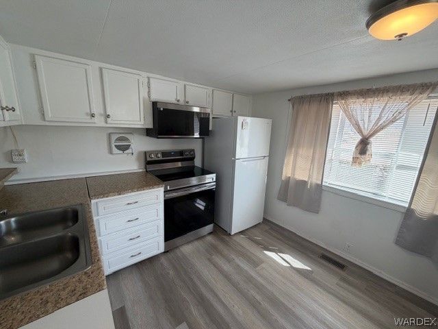 9661 2nd Street, Chloride, AZ 86431