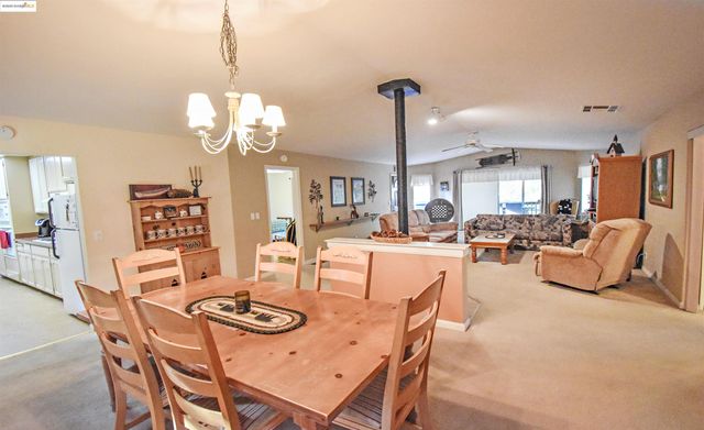 20887 Big Foot Ct, Groveland, CA 95321