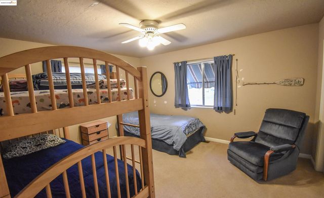 20887 Big Foot Ct, Groveland, CA 95321