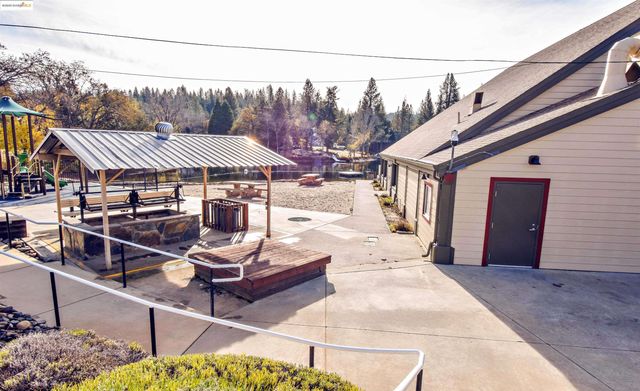 20887 Big Foot Ct, Groveland, CA 95321