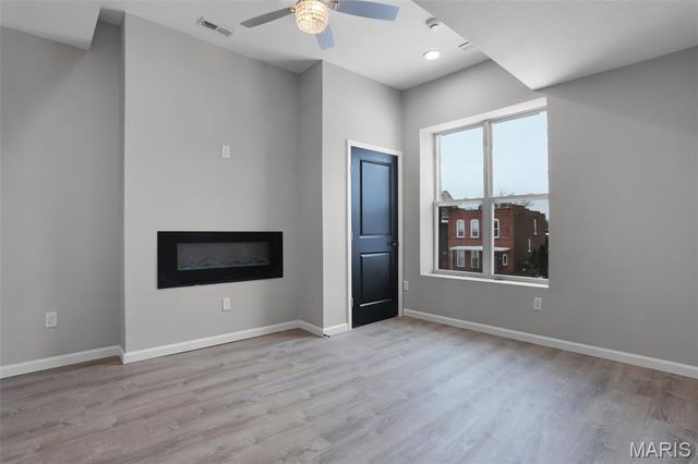4465 Greer Avenue, St Louis, MO 63115