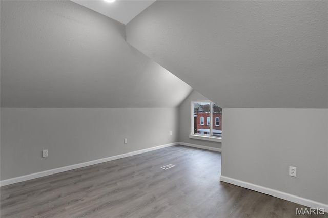 4465 Greer Avenue, St Louis, MO 63115