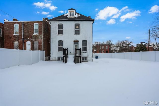 4465 Greer Avenue, St Louis, MO 63115