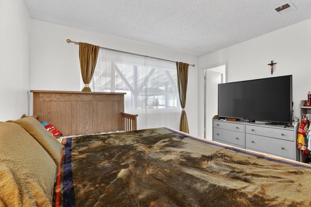 18624 Eisenhower Street, Salinas, CA 93906