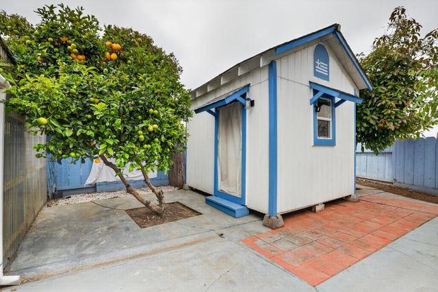 18624 Eisenhower Street, Salinas, CA 93906