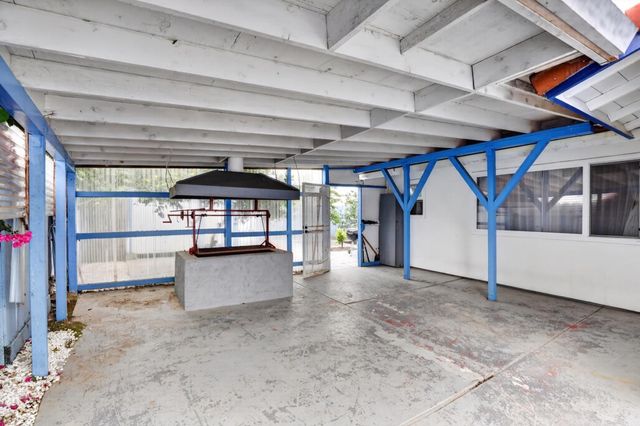 18624 Eisenhower Street, Salinas, CA 93906