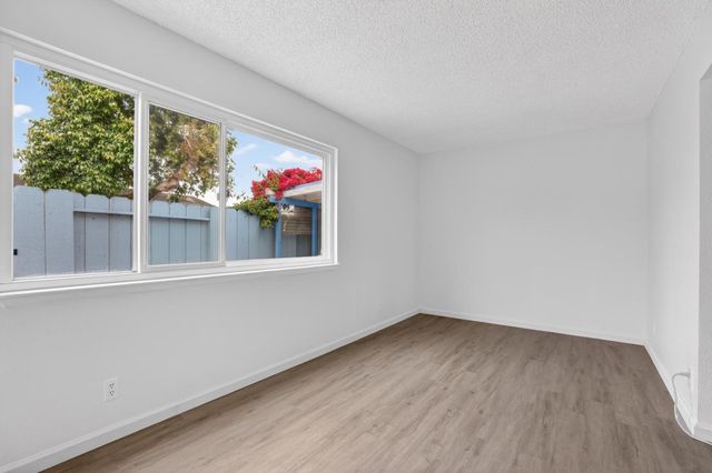 18624 Eisenhower Street, Salinas, CA 93906