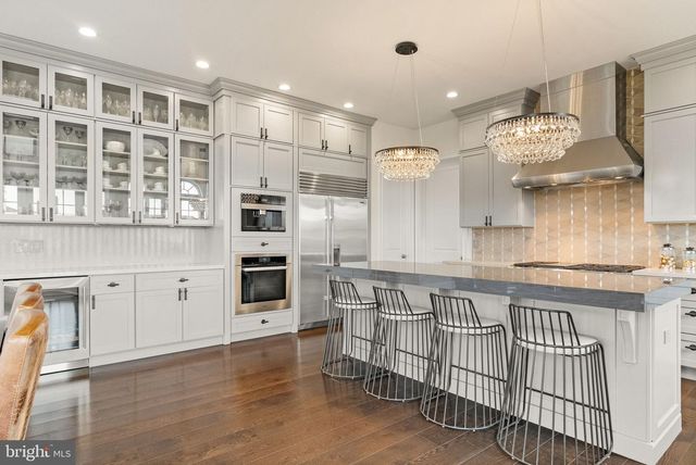 3 CUMBERLAND CIR, Ivyland, PA 18974