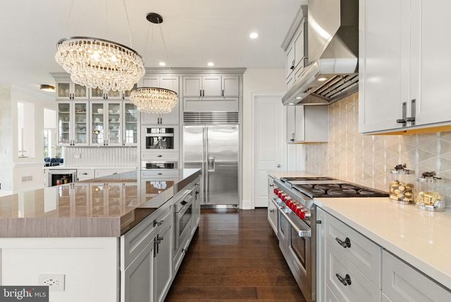 3 CUMBERLAND CIR, Ivyland, PA 18974