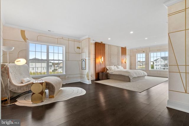 3 CUMBERLAND CIR, Ivyland, PA 18974