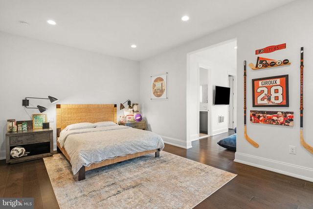 3 CUMBERLAND CIR, Ivyland, PA 18974