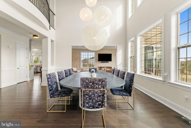 3 CUMBERLAND CIR, Ivyland, PA 18974