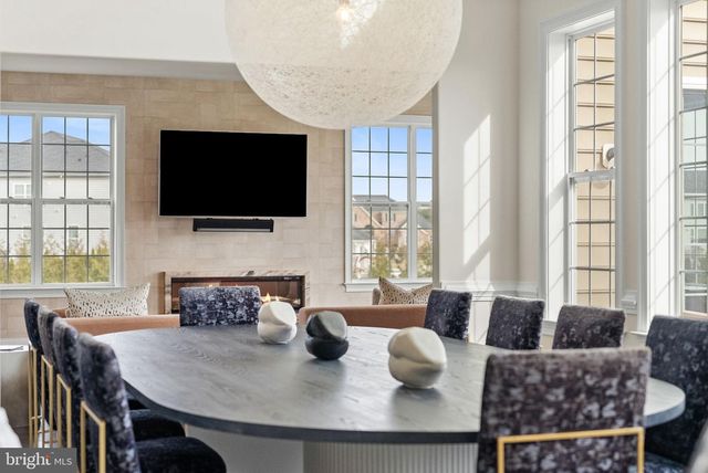 3 CUMBERLAND CIR, Ivyland, PA 18974