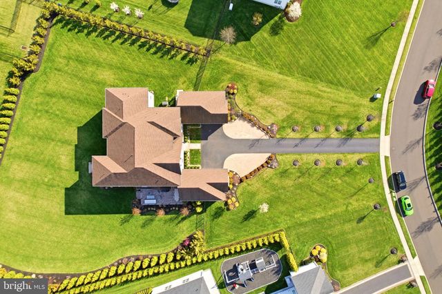 3 CUMBERLAND CIR, Ivyland, PA 18974