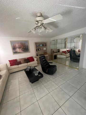 186 Flanders D 186, Delray Beach, FL 33484