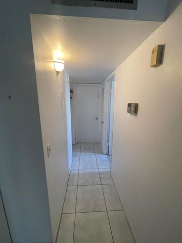 186 Flanders D 186, Delray Beach, FL 33484