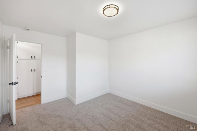 4906 Fernglen Dr, Santa Rosa, CA 95405