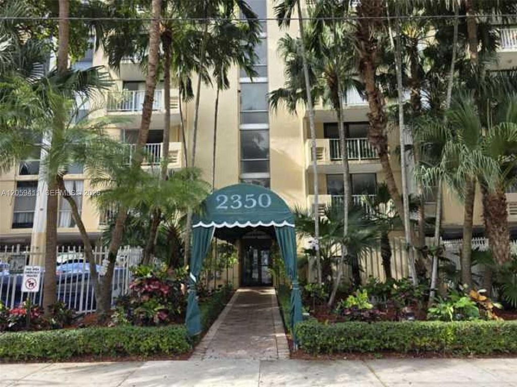 2350 NE 135th Street 602, North Miami, FL 33181