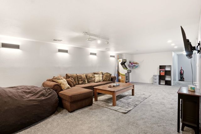 10723 E 7th Ave, Spokane Valley, WA 99206