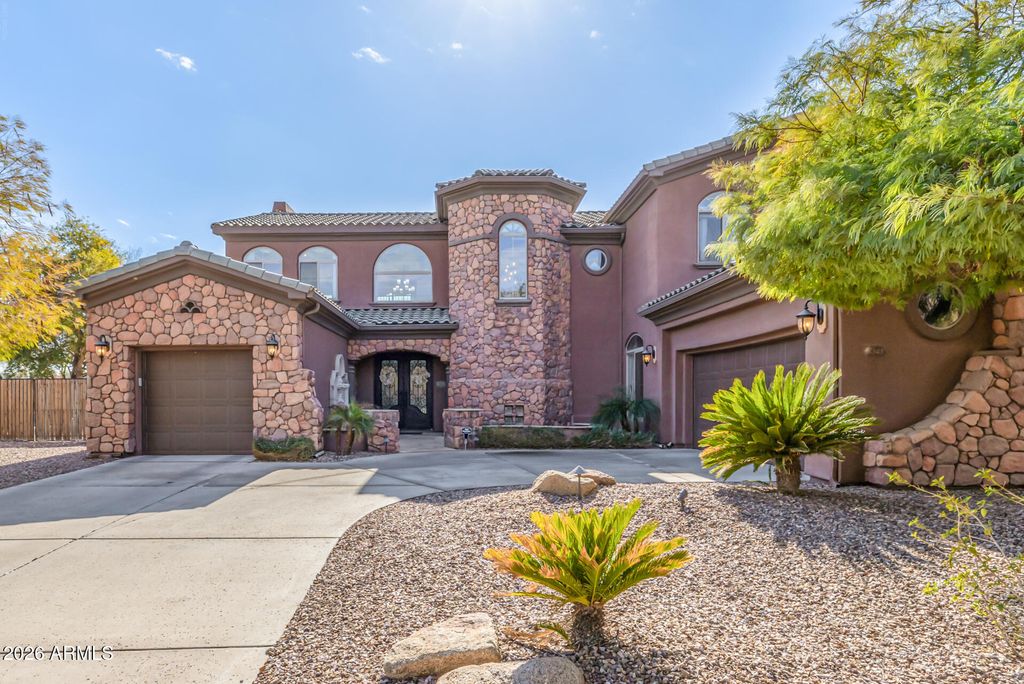 4543 S ROY ROGERS Way, Gilbert, AZ 85297 — photo 2