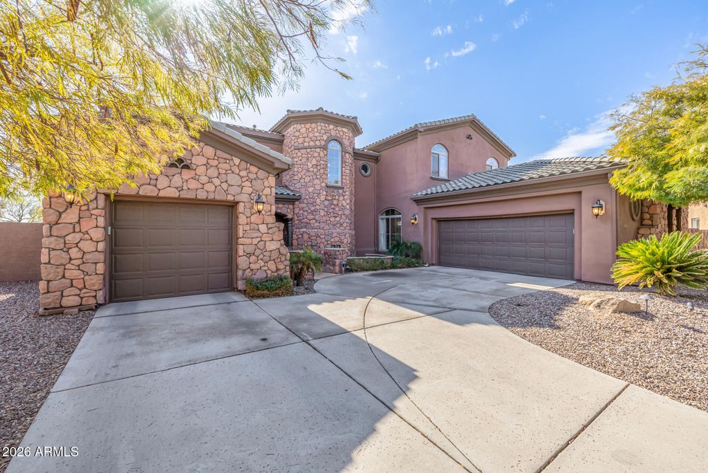 4543 S ROY ROGERS Way, Gilbert, AZ 85297 — photo 3