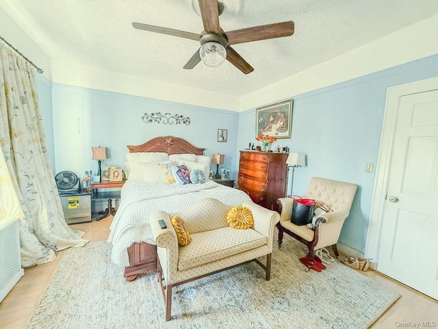 334 S 9th Avenue, Mount Vernon, NY 10550