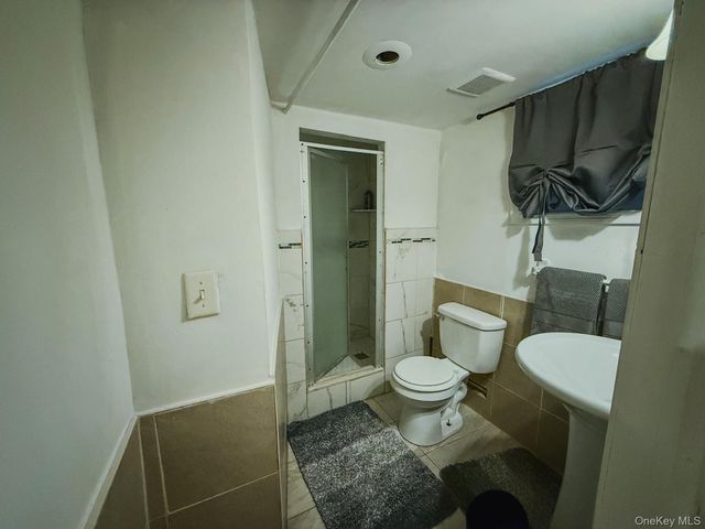 334 S 9th Avenue, Mount Vernon, NY 10550