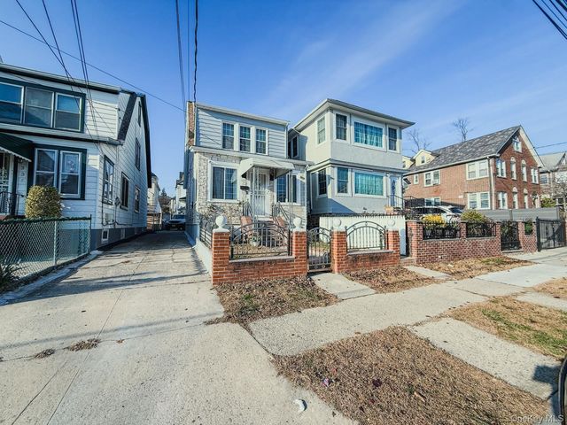 334 S 9th Avenue, Mount Vernon, NY 10550