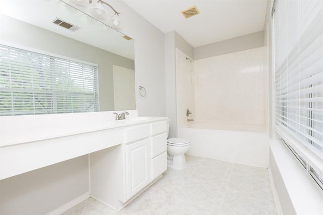 1101 Sheltie LN, Round Rock, TX 78664