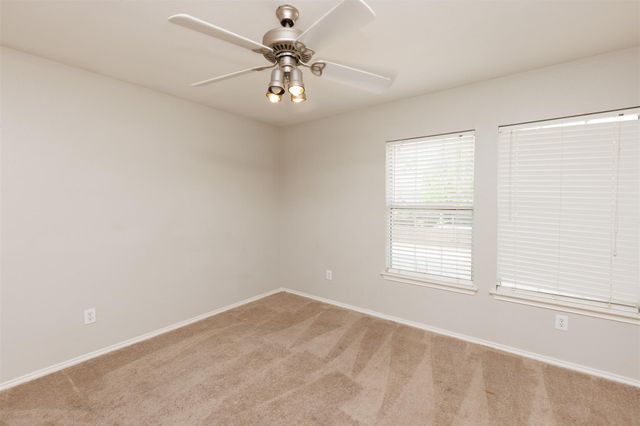 1101 Sheltie LN, Round Rock, TX 78664