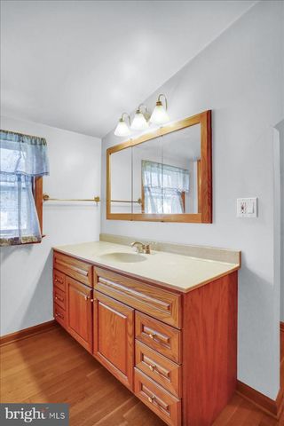 905 N 25TH ST, Reading, PA 19606