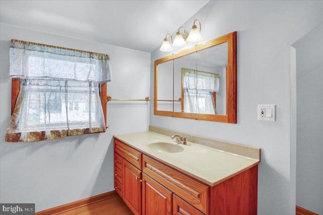 905 N 25TH ST, Reading, PA 19606