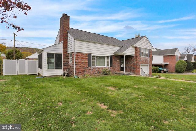 905 N 25TH ST, Reading, PA 19606